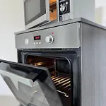 Leipziger Strasse - Modernes 3-schlafzimmer-apartment Mit Balkon Und Kostenfreien Stellplatz 아파트 에르푸르트