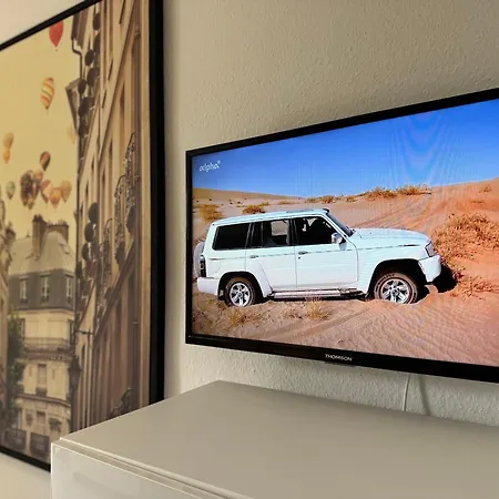 דירה Leipziger Strasse - Modernes 3-schlafzimmer-apartment Mit Balkon Und Kostenfreien Stellplatz