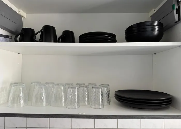 Leipziger Strasse - Modernes 3-schlafzimmer-apartment Mit Balkon Und Kostenfreien Stellplatz * Erfurt