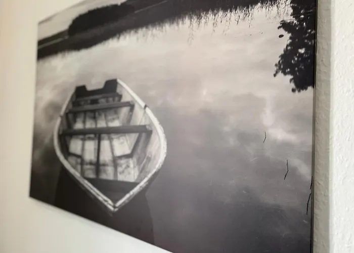 Apartman Leipziger Strasse - Modernes 3-schlafzimmer-apartment Mit Balkon Und Kostenfreien Stellplatz