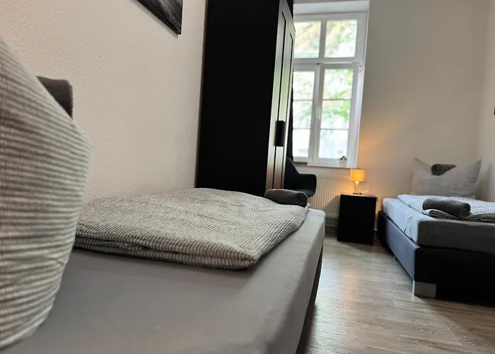 Apartman Leipziger Strasse - Modernes 3-schlafzimmer-apartment Mit Balkon Und Kostenfreien Stellplatz